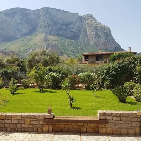 Traversa 8, Aeroporto